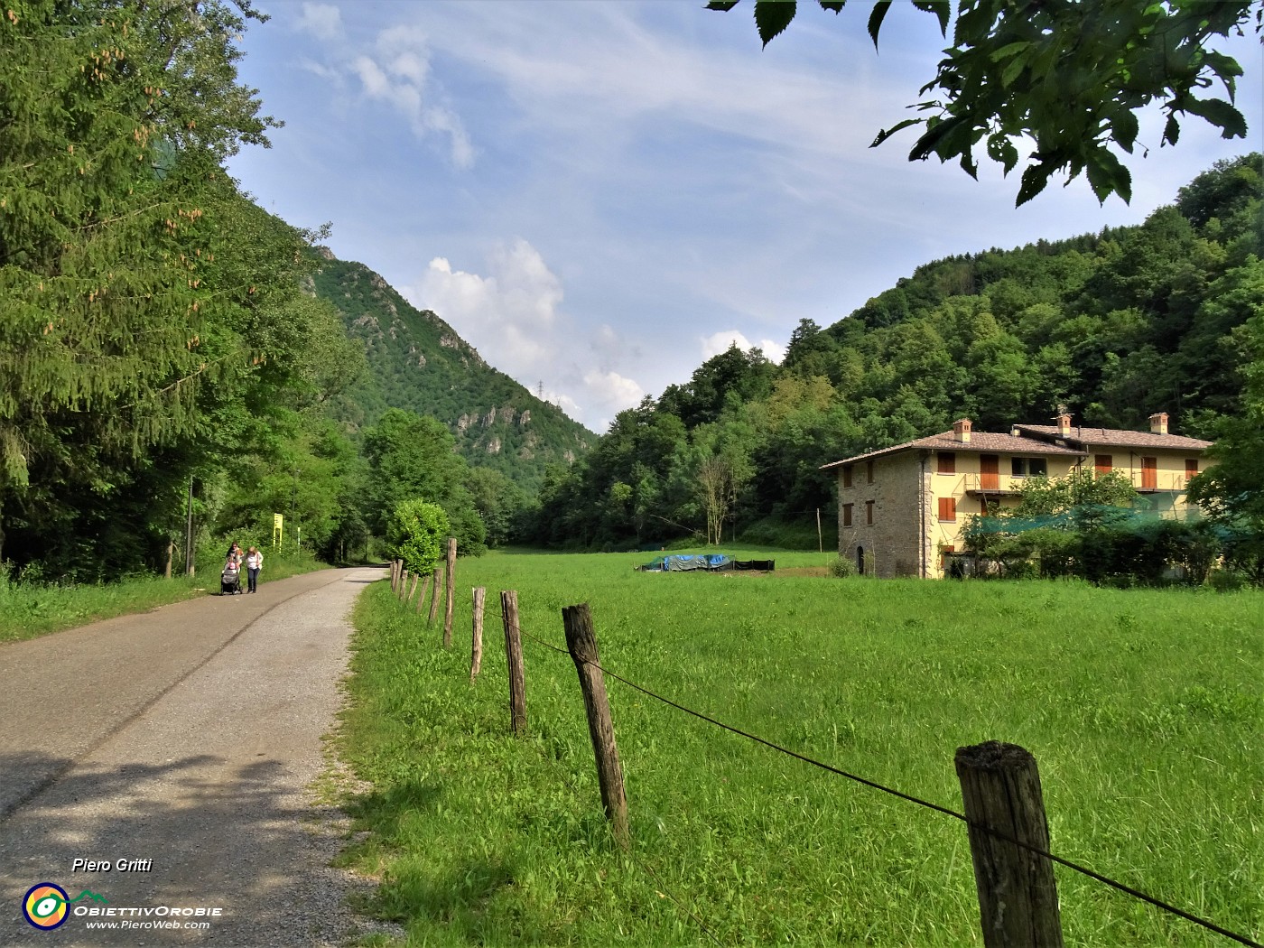 10  Da Ambria sulla Ciclovia  Valle Brembana.JPG